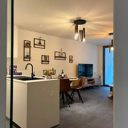 Σπίτι διακοπών Escape At Nova Seaside Harbour View & Balcony Bliss *